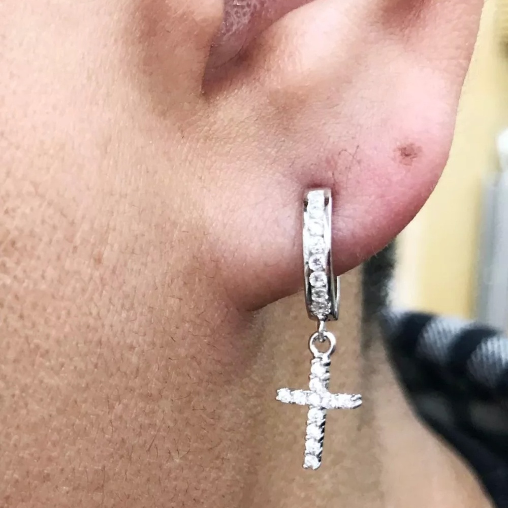 PLAIN HUGGIE HOOP w/ ICED OUT DANGLE CROSS EARRING